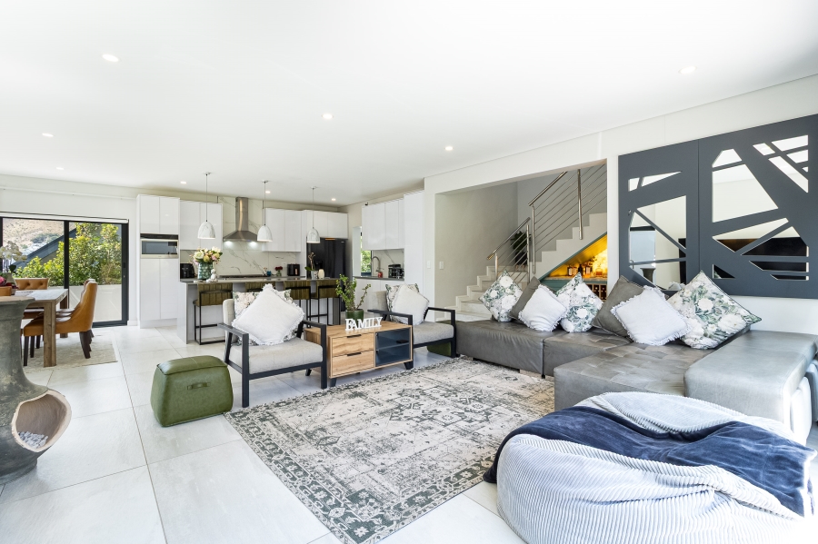 3 Bedroom Property for Sale in Valley Area Western Cape